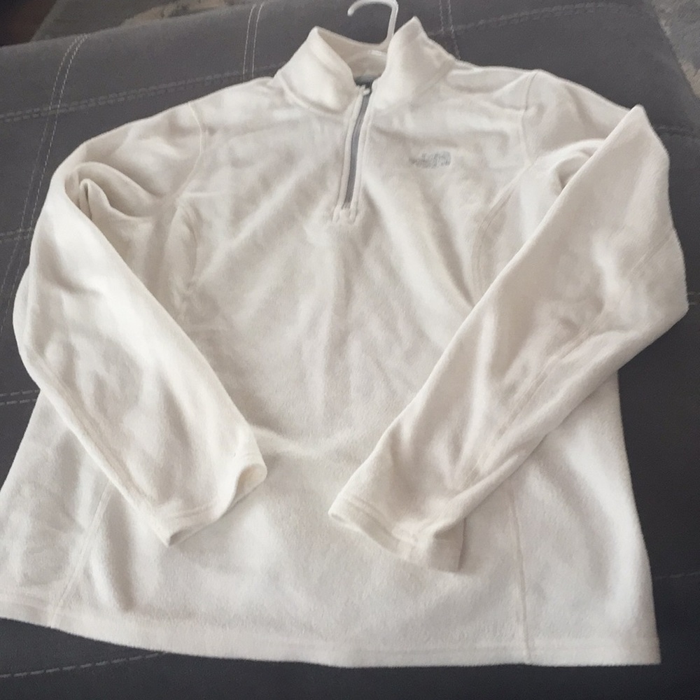 1/4 Zip North Face Fleece Pullover